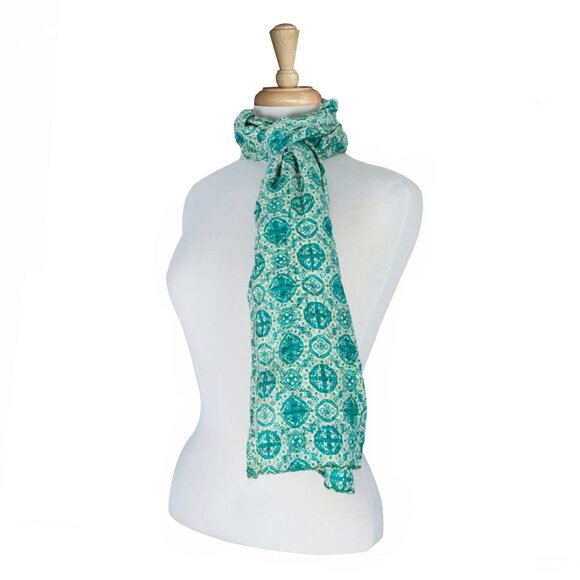 Taj Hotel Home Decor Kantha Cotton Scarve | 1-Piece | Multicolor | 18"x72" - Picture 1 of 2